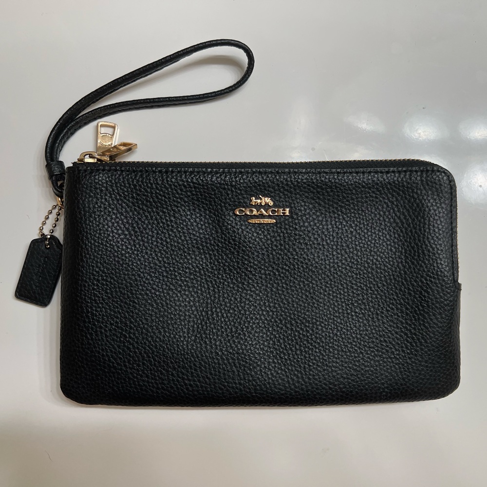 Coach Black Double Corner Zipper Pebbled Leather Wristlet